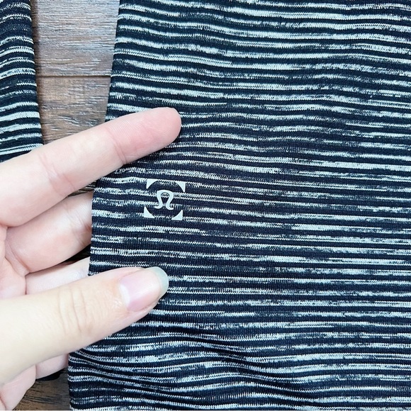 Lululemon • Metal Vent Tech Long Sleeve tee ombre dip dye teal black space - Picture 8 of 9